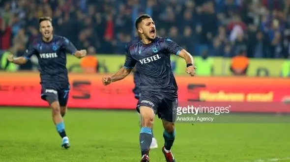 
تنها بازمانده ایران در سطح اول رقابت‌های فوتبال اروپایی کیست؟
