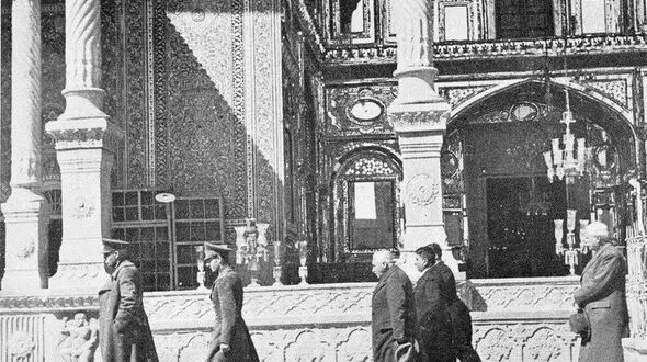 عید دیدنی رضاشاه در اتاق ناصرالدین شاه! / گزارش مصور از سلام نوروزی