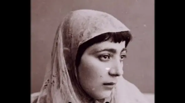 فیلم عمل زیبایی  72 سال پیش در ایران ! / این دکتر از زمان جلوتر بود ! + سند