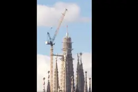 معرفی بلندترین کلیسای جهان؛ نمادی از هنر و تاریخ در اوج + فیلم