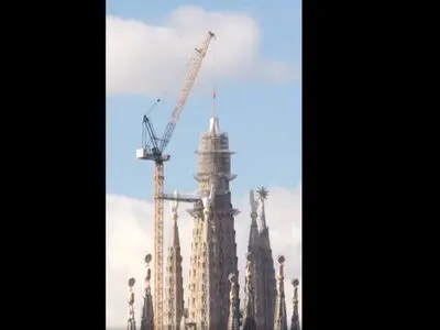 معرفی بلندترین کلیسای جهان؛ نمادی از هنر و تاریخ در اوج + فیلم