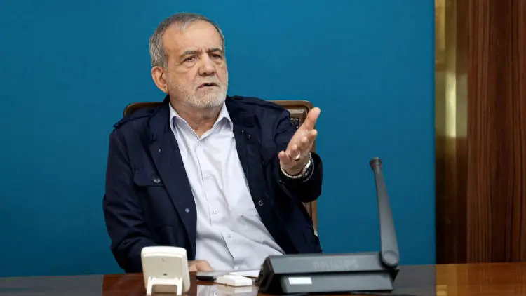 رئیس جمهور: کلا‌س‌های همه مدارس از لحاظ تجهیزات آموزشی تجهیز می‌شوند