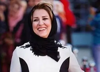 تیپ مدلینگ مرجانه گلچین با مانتویی عجیب / هر چی پارچه اضافه اومده جمع کرده یه مانتو ساخته