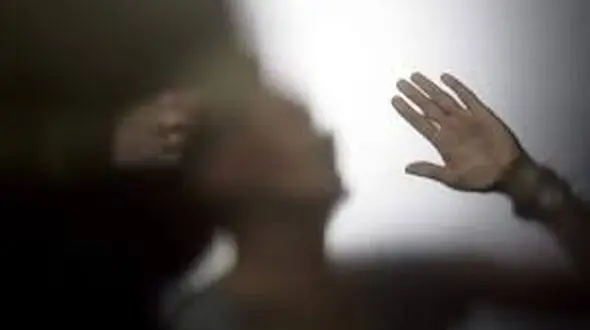 قتل 10 کودک توسط خانواده در سال 98 / تورم 800 درصدی قوانین را بی اثر می کند/ لایحه تامین امنیت زنان ناکارآمد خواهد بود