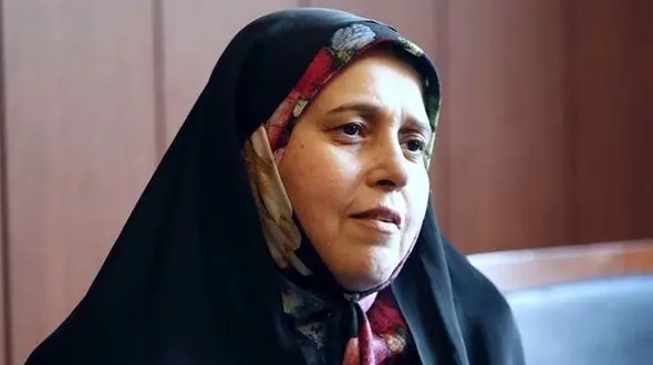 اعتراض شدید نماینده مجلس به گرانی بنزین بدون اجازه مجلس: مجلس دیگر در راس امور نیست، مجلس را تعطیل کنید