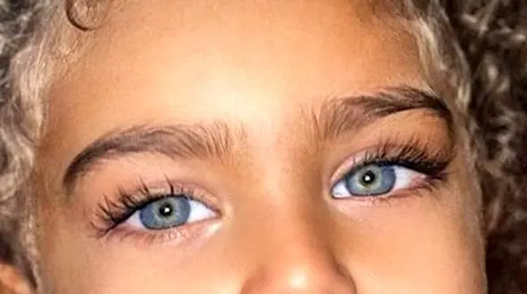 کراش ترین و جذاب ترین چشم آبی جهان + عکسی که دل همه را برد!