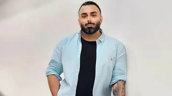 دانلود آواز باشکوه جدید«برگ برنده» از مسعود صادقلو/توی قلبم میدرخشی مثل الماس...