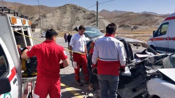 تصادف پژو و پراید در جاده بیرجند با ۷ مصدوم