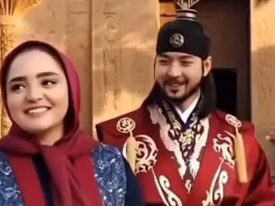 از تاب رفتن نقی با ابواسحاق و سبزی پاک کردن هما در کنار مختار تا قدم زدن ستایش با جومونگ؛ در لحظاتی که هوش مصنوعی تاریخ، جغرافیا و شبکه‌ها را قاطی می‌کند!+فیلم