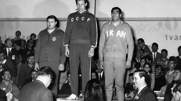 پیشکسوت کشتی ایران درگذشت + عکس 
