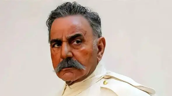 فیلم فریاد پرویز پرستویی: خانم مرجان شیخ الاسلام اندازه کشتی تایتانیک از ایران  دلار برد .../  حالا در خارج  بیکینی می پوشه ... / حالا هی از مردم دم بزنید ...