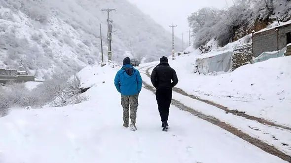 هشدار زرد هواشناسی برای ۷ استان؛ باران، برف در راه شمال و شمال‌غرب