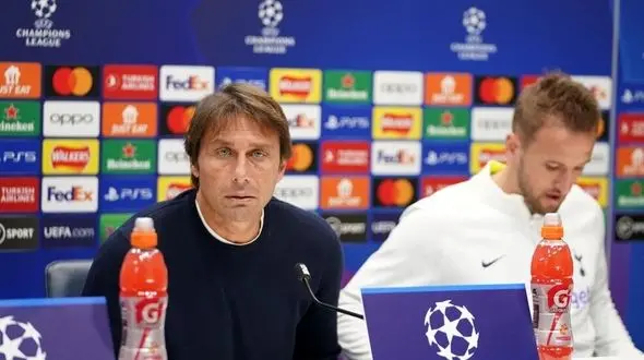 کونته تهدید کرد؛ اگر هواداران هو کنند ، می‌روم