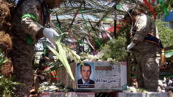  مراسم تشییع شهدای حادثه تروریستی تهران آغاز شد +  فیلم و عکس