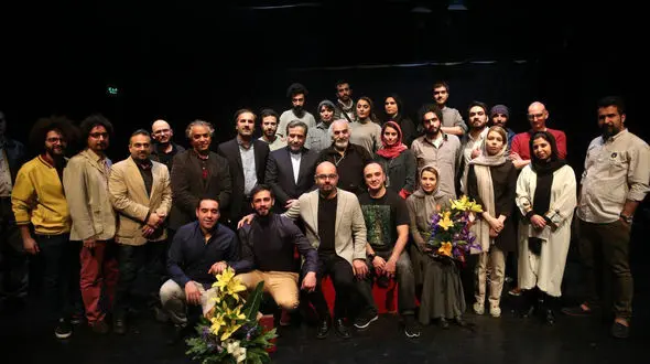 چهره های سیاسی در آخرین روز نمایش ترن +عکس