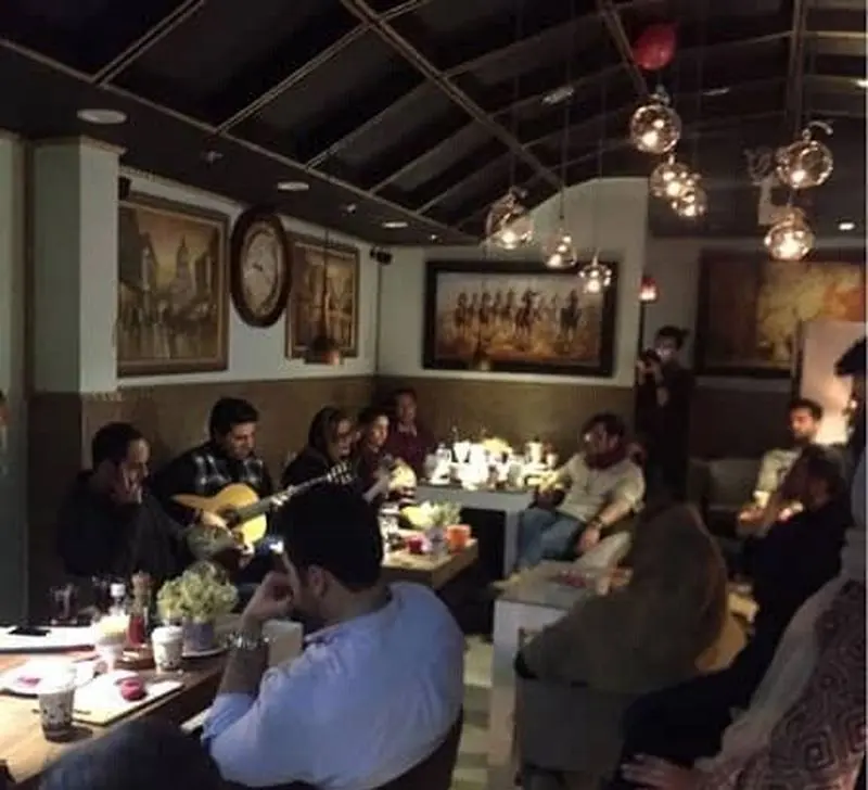 رستوران بهاره رهنما