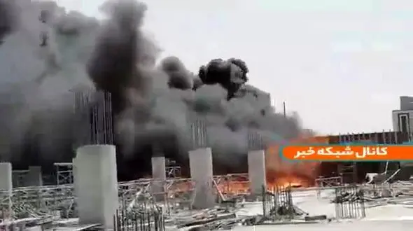 فیلم لحظه آتش سوزی یک ساختمان نیمه کاره در نجف 