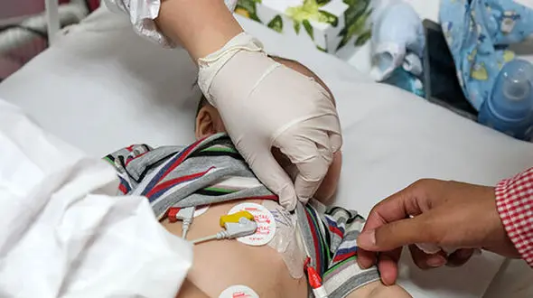 والدین بخوانند / هشدار رئیس بیمارستان علی اصغر درباره شیوع یک بیماری خطرناک در کودکان