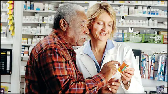 دستگیری دکتر داروساز بی وجدان