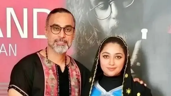 استایل روز: نگاهی به تیپ و استایل شیک هنرمندان در کنسرت «محسن شریفیان» داور محبوب صداتو و دخترش لیانا/ از ستاره های دنیای هنر تا ورزش، محسن کیایی 