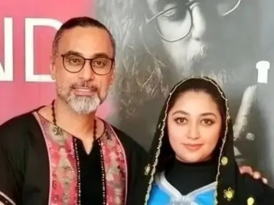 استایل روز: نگاهی به تیپ و استایل شیک هنرمندان در کنسرت «محسن شریفیان» داور محبوب صداتو و دخترش لیانا/ از ستاره های دنیای هنر تا ورزش، محسن کیایی 