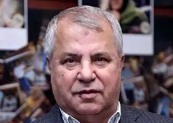 فیلم/ نگاهی به فال حافظ زیبای علی پروین در شب یلدا: ستاره‌ای بدرخشید و ماه مجلس شد