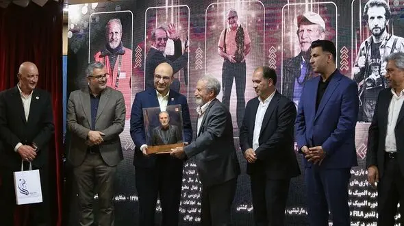 تجلیل از استاد علی کاوه، پیشکسوت عکاسی ورزش ایران