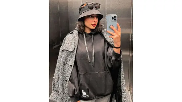 رونمایی ترلان پروانه از ثروت میلیاردی اش + عکس با شاسی بلند 