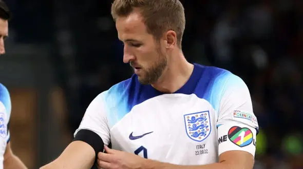 ساعت 500 هزار پوندی حاشیه ساز شد +تصاویر