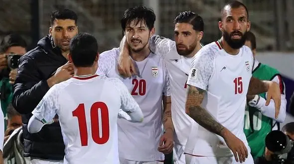  خاموشی آزادی، روشنایی ایران!/ پیروزی جنجالی تیم فوتبال ایران مقابل امارات با نتیجه 2 بر صفر