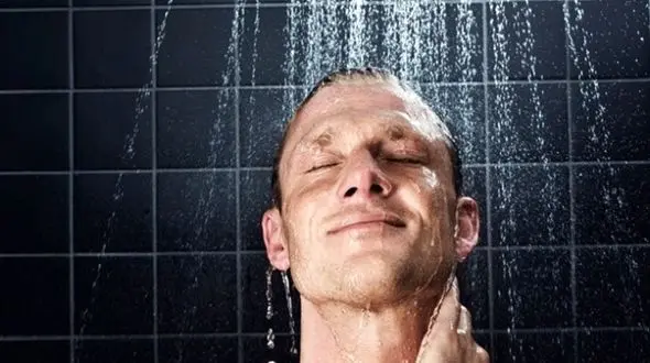 با دوش آب سرد لاغر شوید!