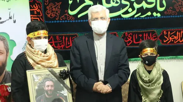 حضور دکتر سعید جلیلی در منزل شهید امر به معروف محمد محمدی