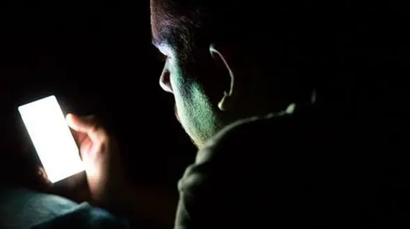 چرا تلفن همراه داغ می شود؟