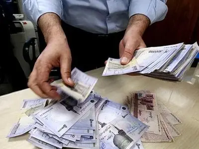 کاهش وام بازنشستگان /  دلایل نصف شدن حمایت مالی