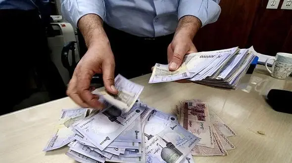 کاهش وام بازنشستگان /  دلایل نصف شدن حمایت مالی
