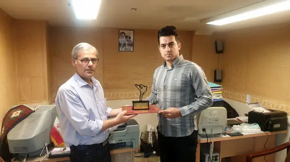 اعطای تندیس و لوح  سرآمدی روابط عمومی برتر به روابط عمومی انجمن کونگ فو آزاد آذربایجان شرقی
