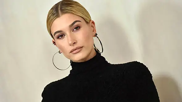 به روز ترین استایل های هیلی بیبر برای پاییز