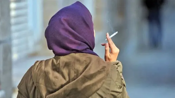 وقتی بسته پستی دختر 13 ساله ام را باز کردم خشکم زد!