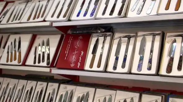 چاقوهای زنجان با پست به مقصد نمی‌رسند