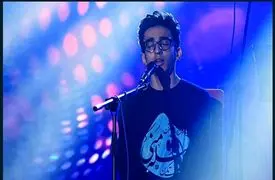 فیلم/ غوغای کنسرت باشکوه و تک نفره پارسا خائف نوجوان خوش صدای ایرانی با یک آهنگ اصیل در مسجد جامع اصفهان