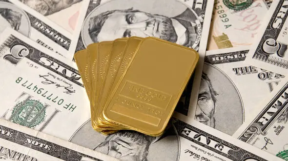 کاهش قیمت سکه و دلار در بازار پنجشنبه 25 دی ماه