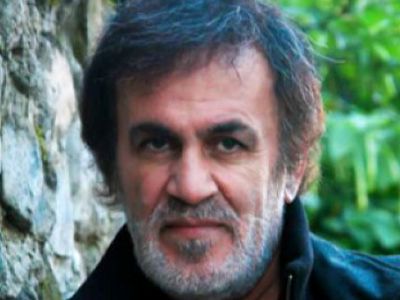 فیلم پخش آهنگ باشکوه حبیب از تلویزیون جلوی ساختمان شیشه ای سوخته صداوسیما / شنیدم چو قوی زیبا بمیرد!