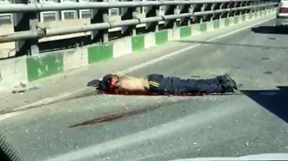 عکس هولناک از واژگونی مرگبار پیکان وانت در شیراز