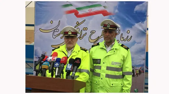 ۸۰ درصد ناوگان مسافربری در شهرها در سن فرسودگی است / آلودگی هوا بحثی اساسی است !