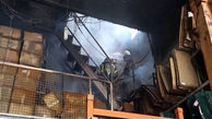 آتش‌سوزی یک کارگاه تولیدی در بزرگراه فتح/ ۳ نفر مصدوم شدند