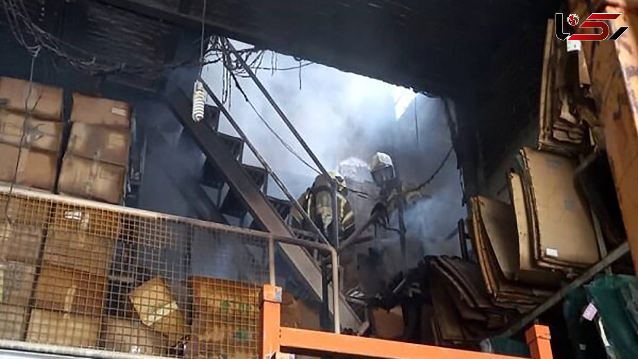 آتش‌سوزی یک کارگاه تولیدی در بزرگراه فتح/ ۳ نفر مصدوم شدند