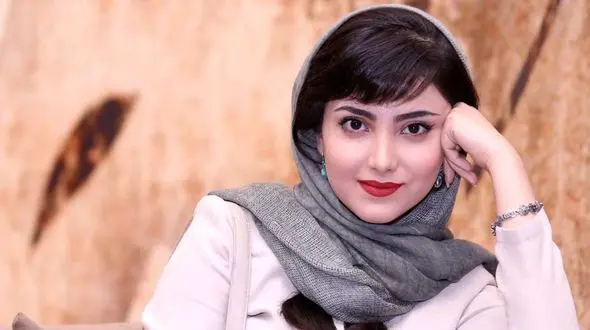 جنجال طنازی های زیبا کرمعلی ! / عکس مادر جوانتر  زیباتر خانم بازیگر !