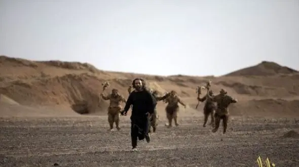 عکس؛ سفر در زمان؛ عکس‌های یادگاری «جِن‌ها» در پشت‌صحنه سریال «مختارنامه»