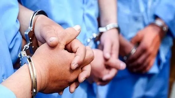 دستبند پلیس بر دست سوداگران مرگ در چگنی