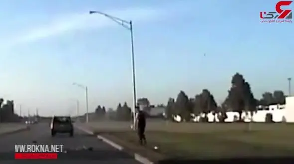 تصادف حین جریمه شدن توسط پلیس+ فیلم